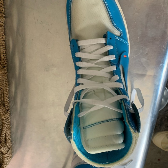 Jordan Off-White Retro 1 - high top - UNC blue - Picture 13 of 13